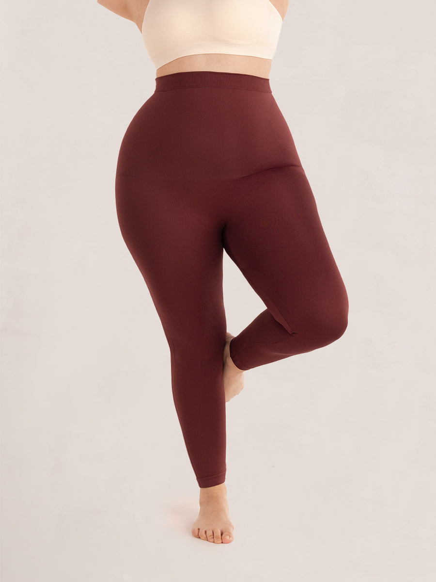 Full length ankle finish with seamless hem comfortable for sneakers or boots